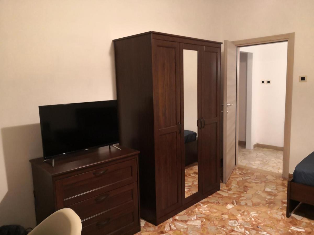 Trilocale Alla Lunetta Apartamento Bolonha Exterior foto